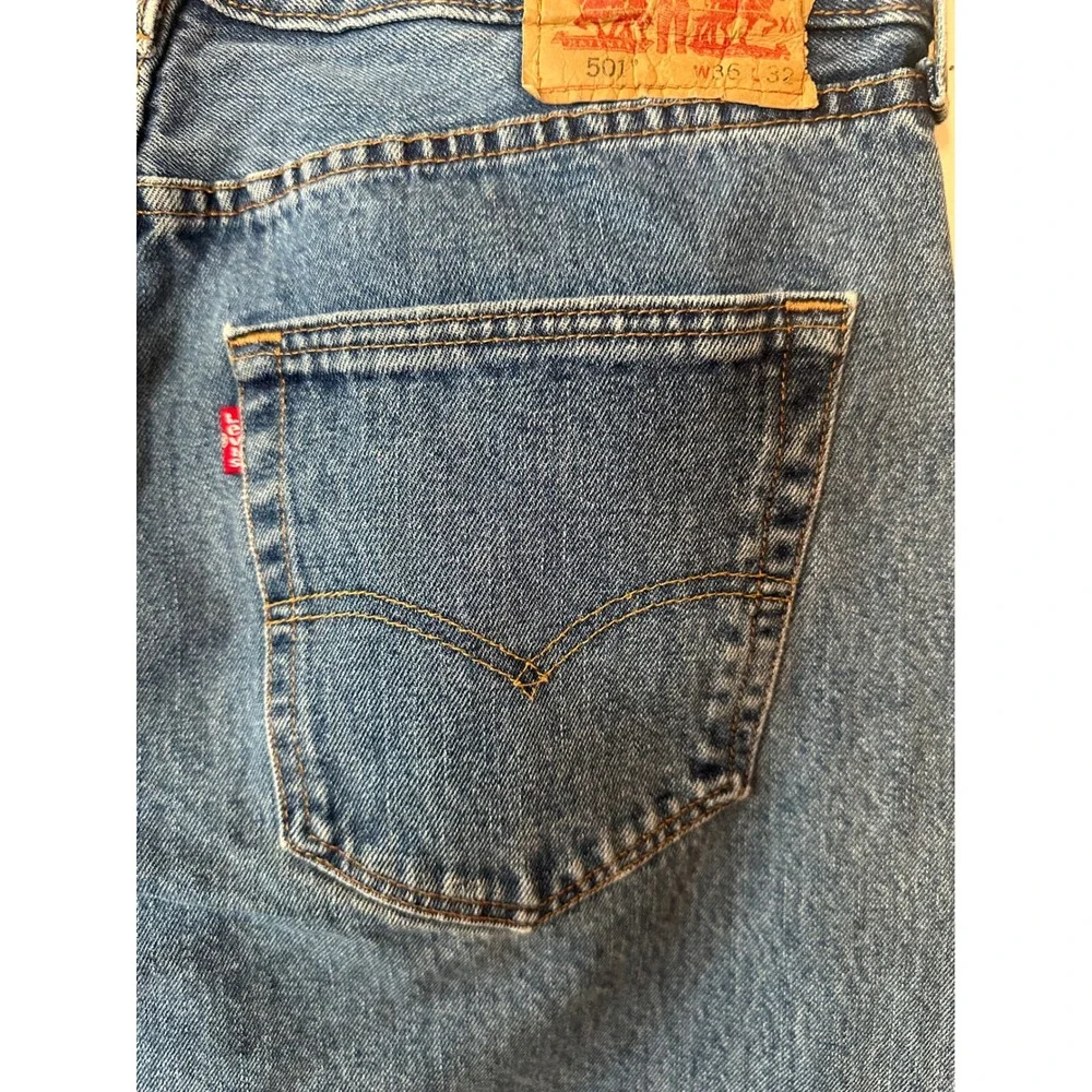 Levis 501 Original Fit Mens Blue Jeans Medium Wash Straight Leg Denim 36x32